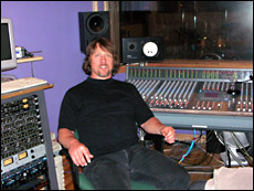 Ron Briggs offers recording, music industry, audio and music production, and live performance services